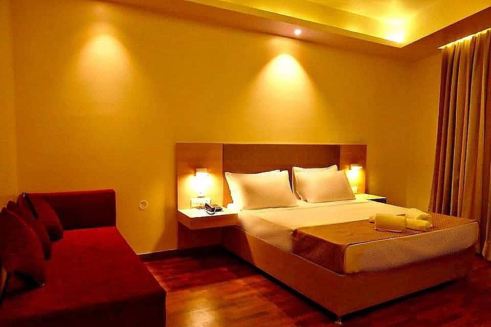 Executive Room - River and Mountain view With Balcony
