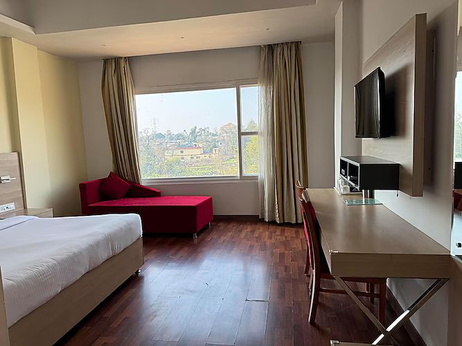 Hotel River Retreat - Dharamshala Standard Compact Room -Orchid and Countryside view(only 2 person can accommodate)) 4