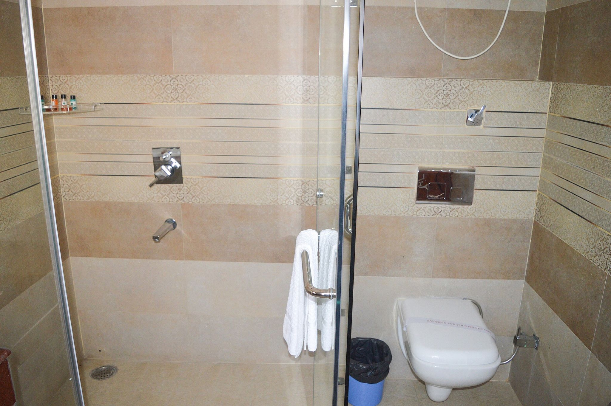 Family Independent Cottage 2BHK - Garden and Mountain view
