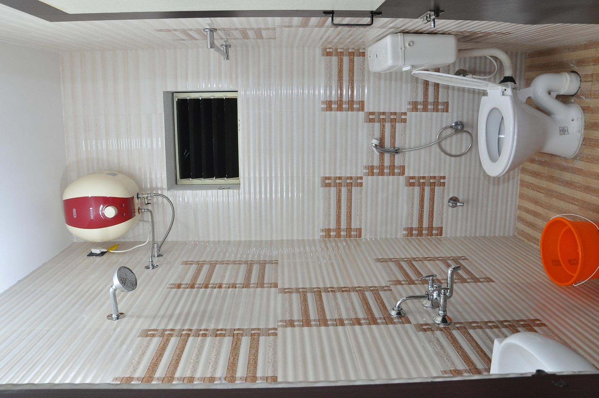 King Suite Three Bedded