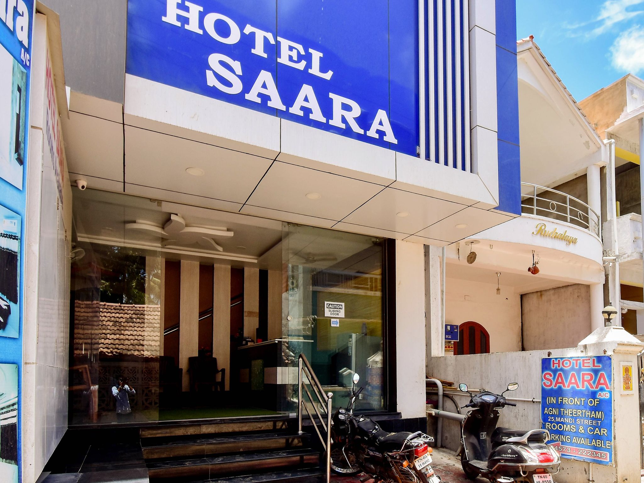 undefined Hotel Saara 8