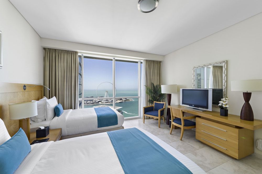 undefined Blue Beach Tower 7