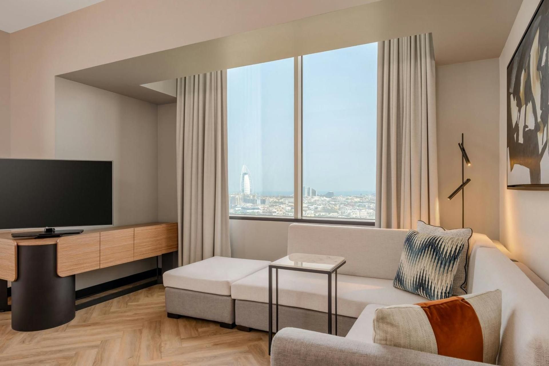 undefined Sheraton Mall of the Emirates Hotel, Dubai 10