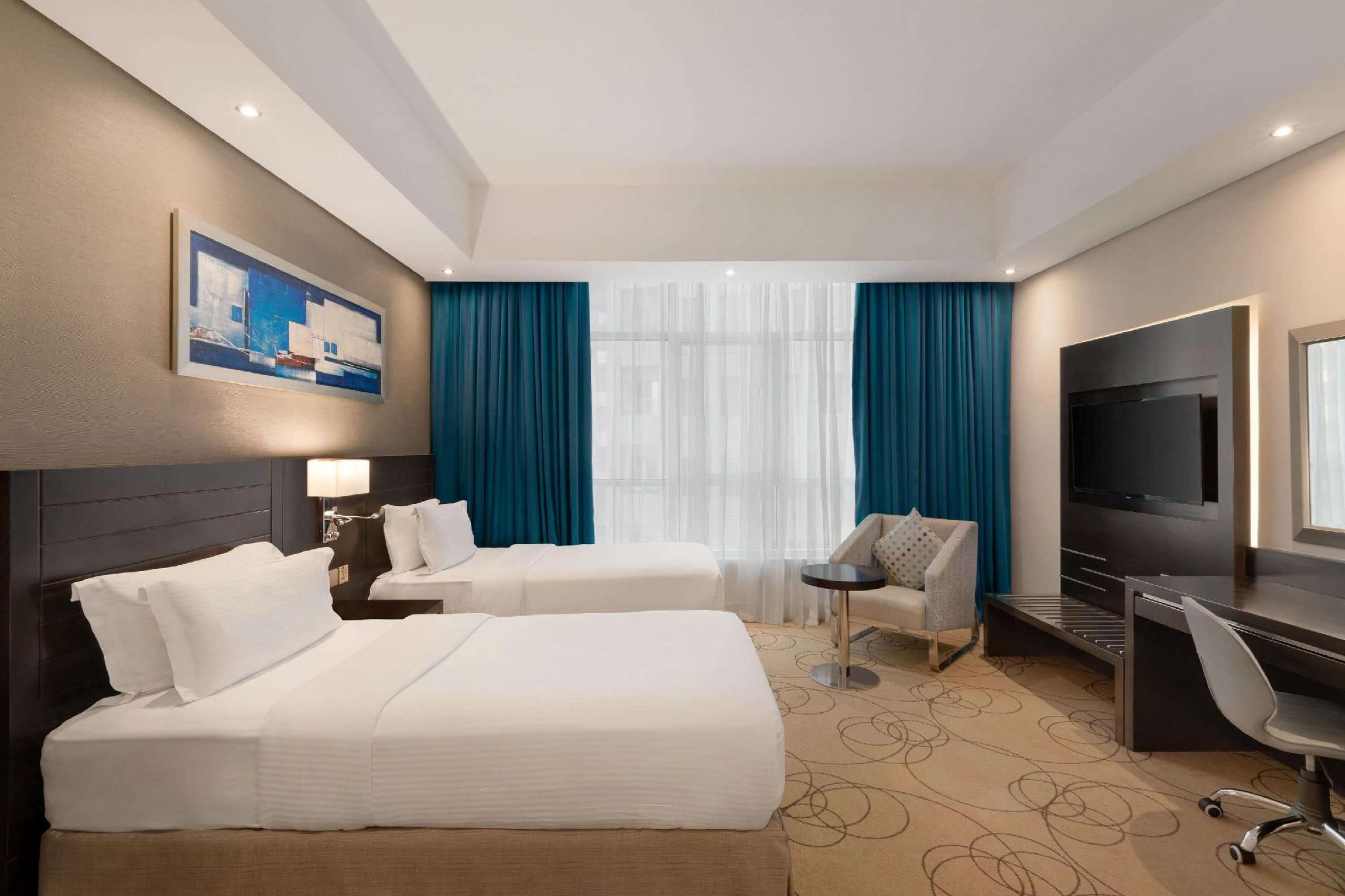 Standard Twin Room, Smoking