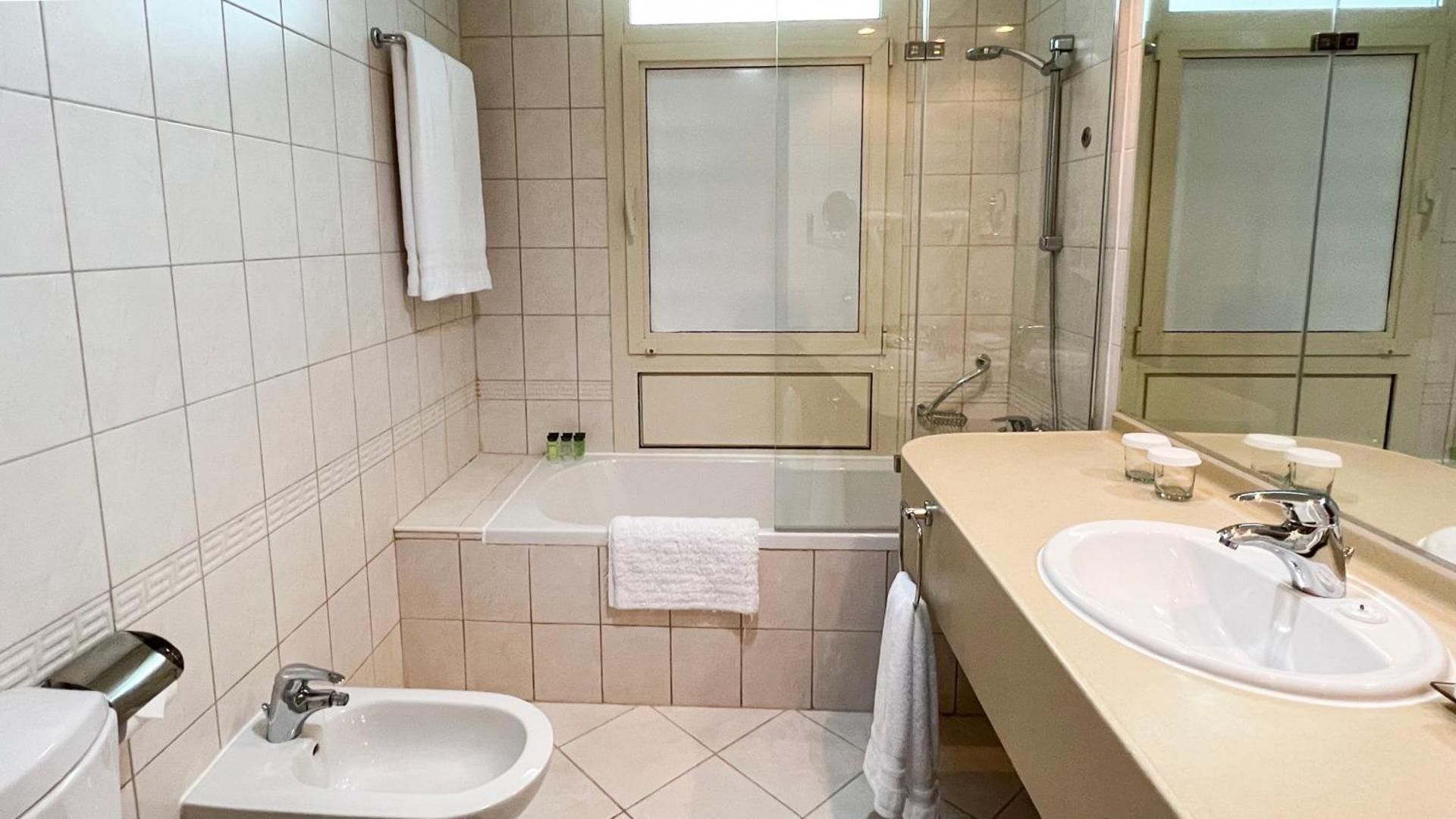 One Bedroom Apartment