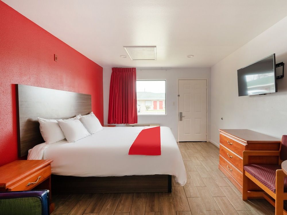 Room, 1 King Bed