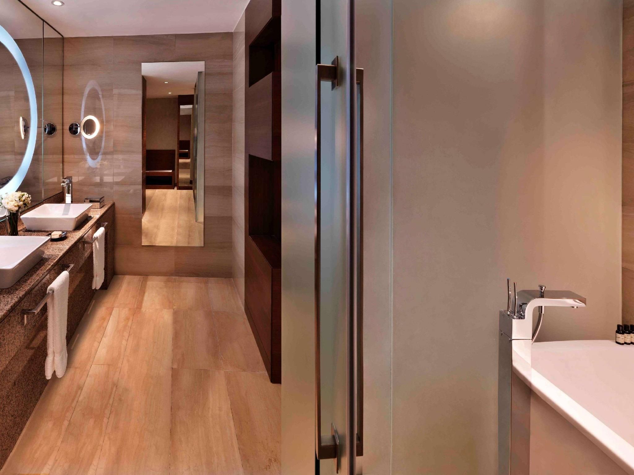 undefined Fairmont Bab Al Bahr 8