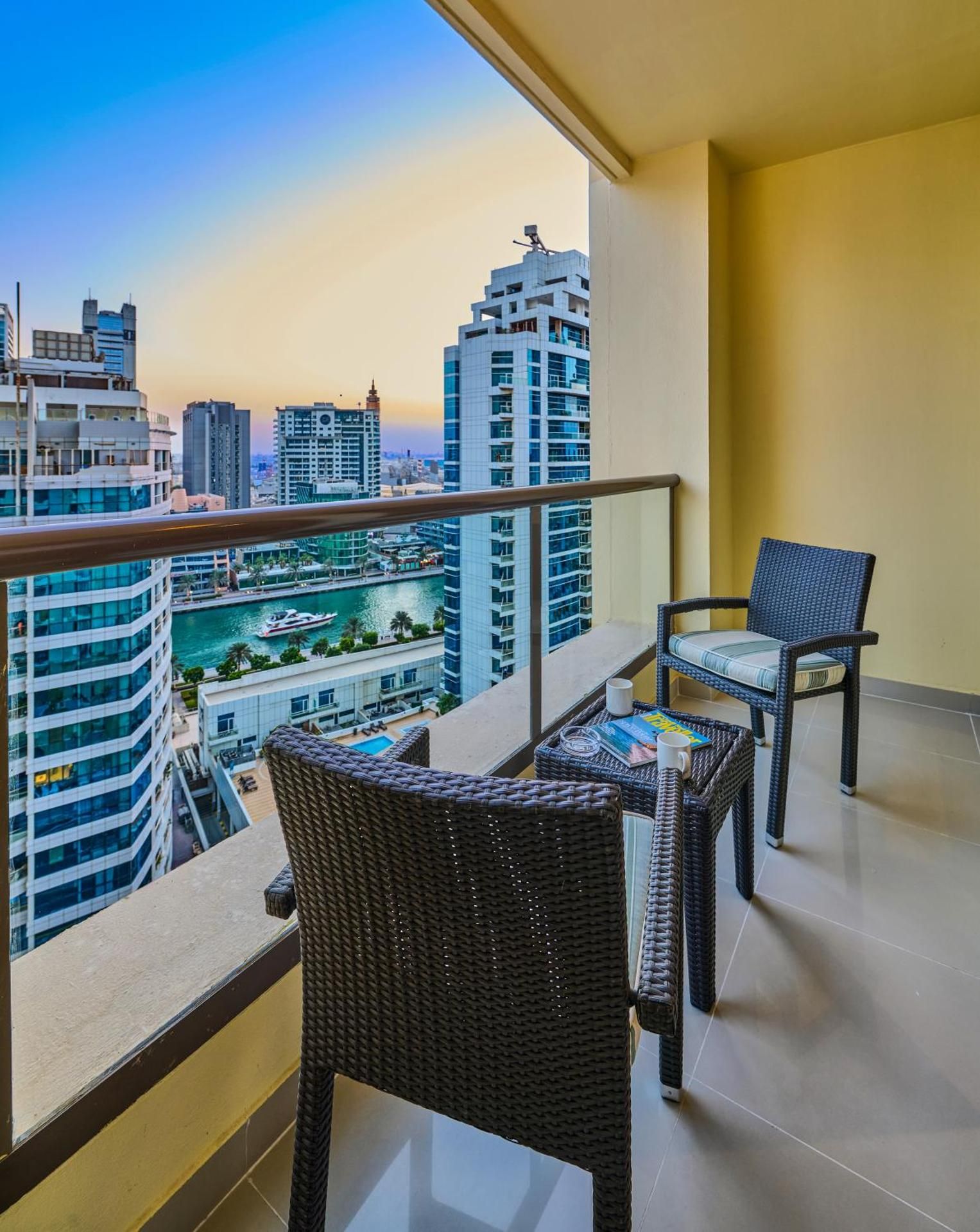 2-Bedroom Suite, Balcony, City View