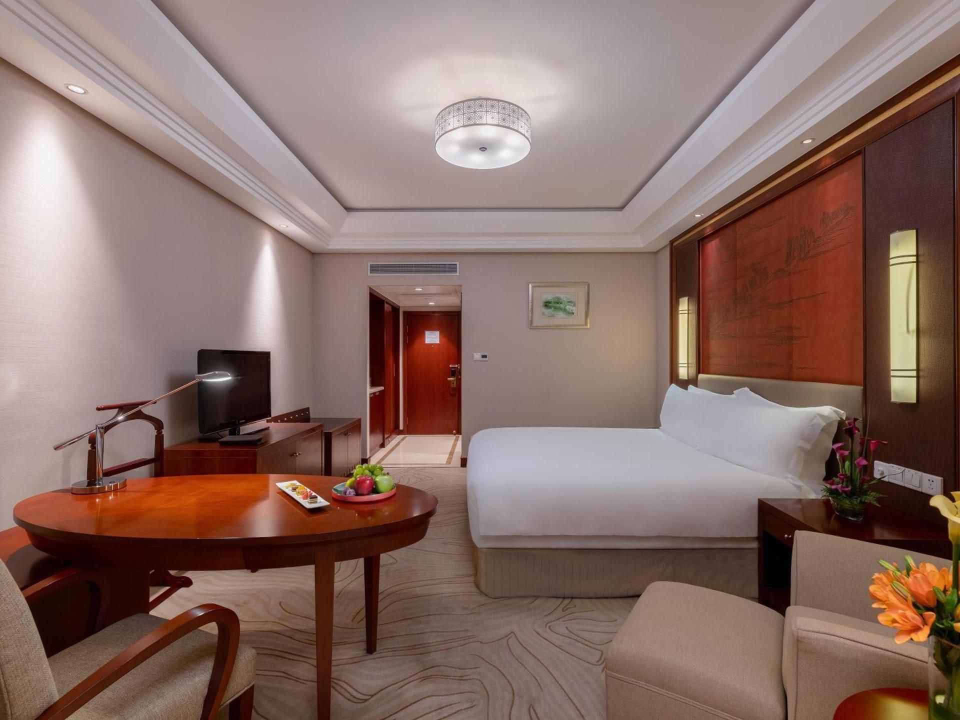Superior Room, 1 King Size Bed