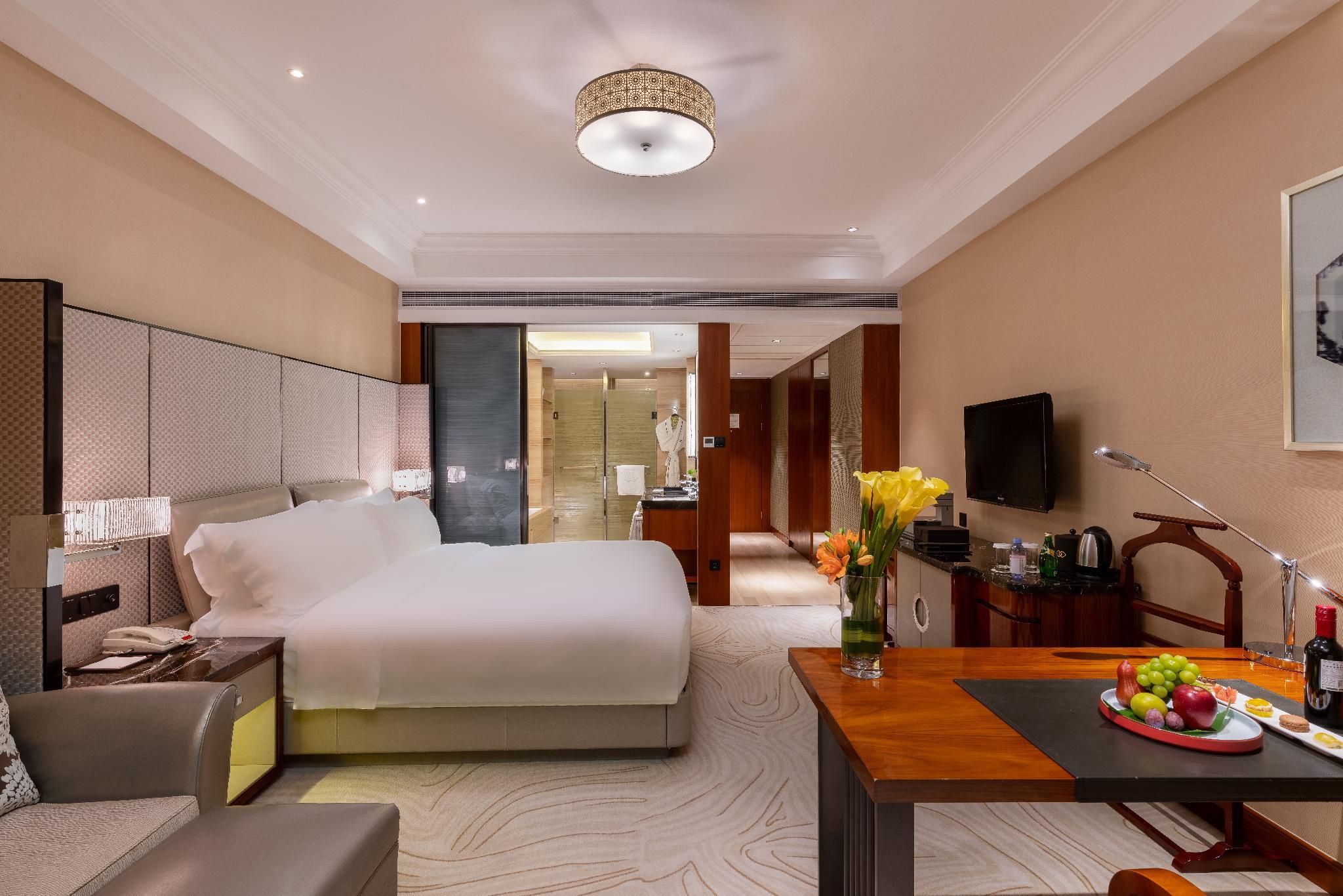 LUXURY ROOM, 1 King Size Bed