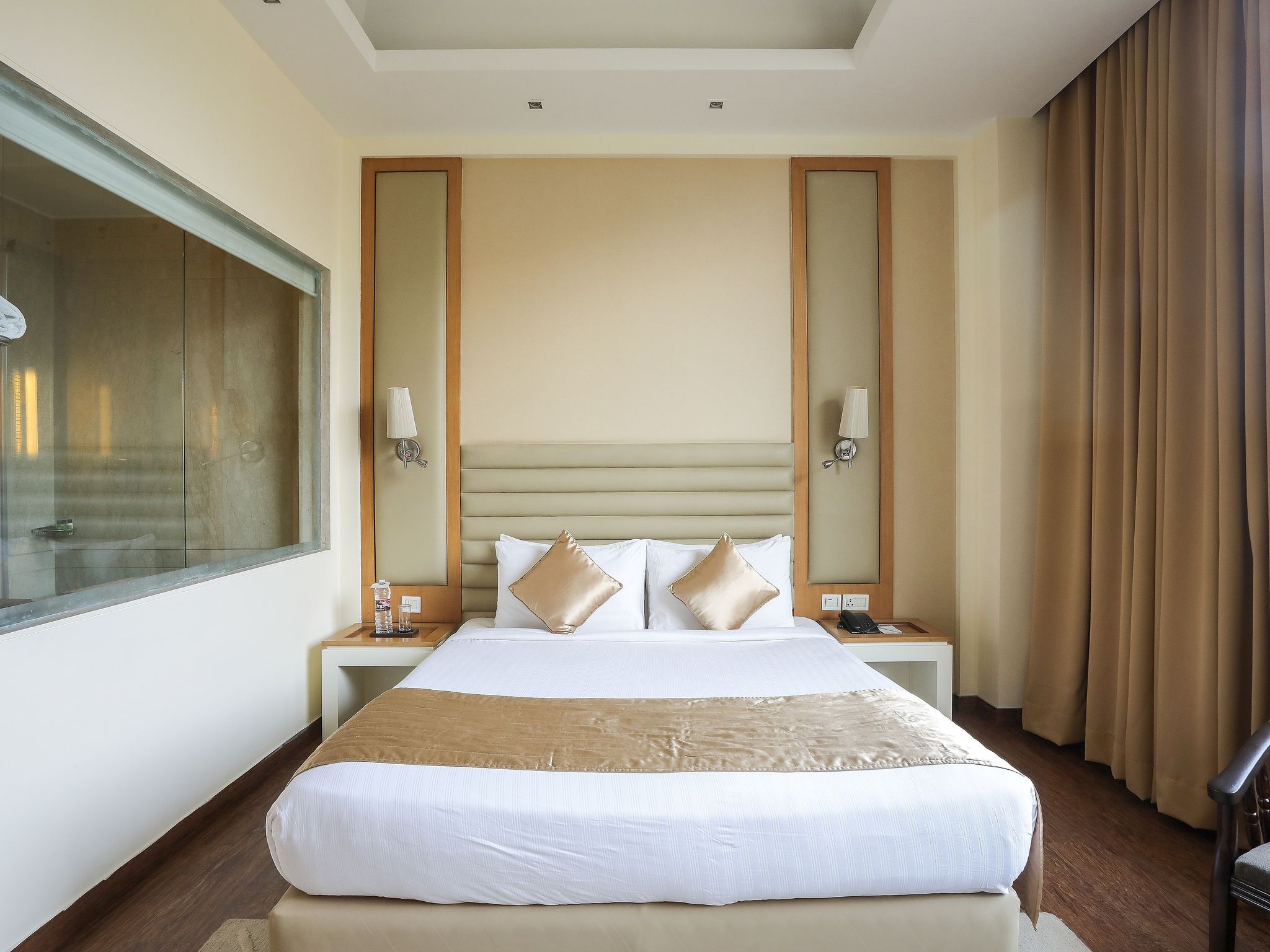 Opulent by Udman Hotels and Resorts Deluxe Room 3