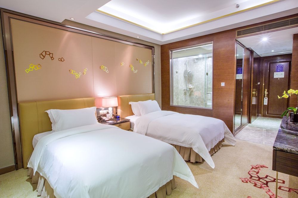 Business King Room