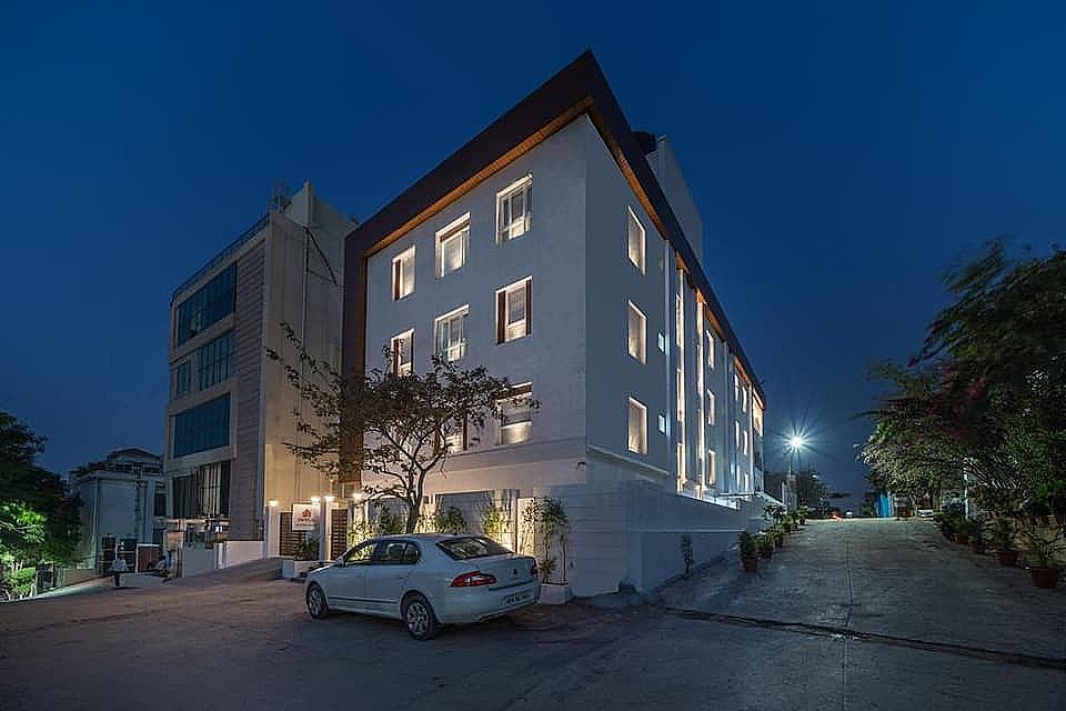 undefined SKYLA Studios & Suites - Jubliee Hills 6