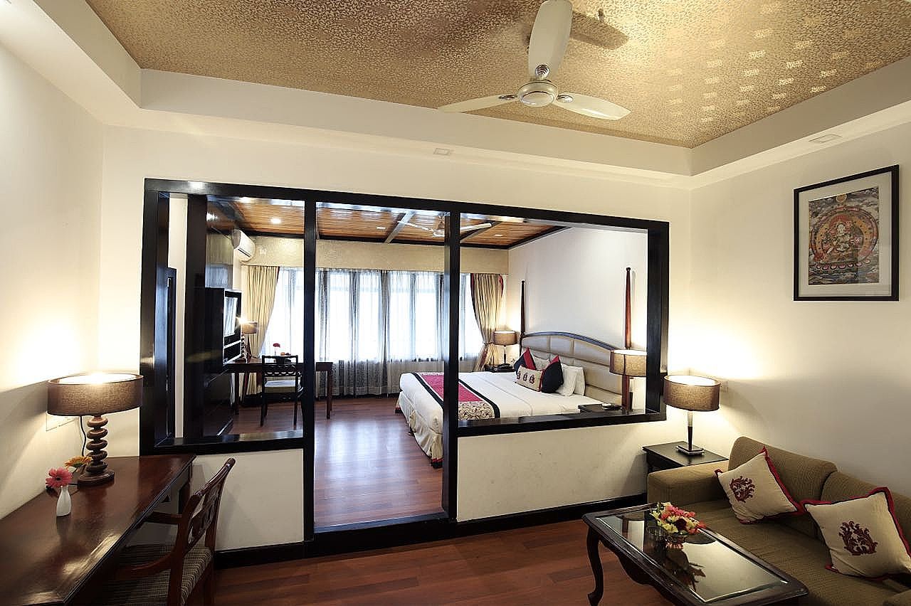 Valley View Premiere Room with Balcony