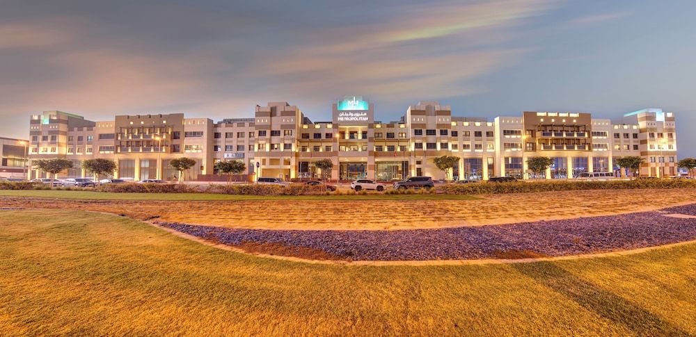 undefined Metropolitan Hotel Dubai 10