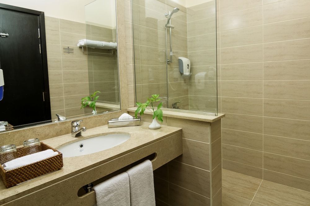 JAZ Makadi Oasis Resort Family Double Room, Pool View (Deluxe) 4