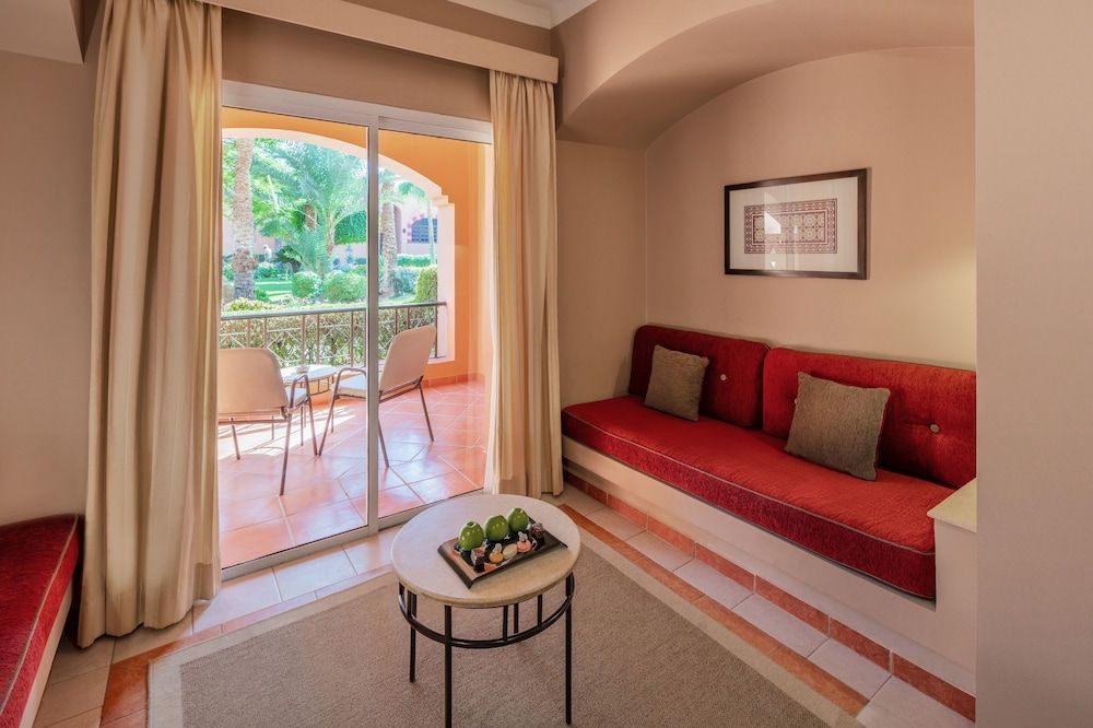 JAZ Makadi Oasis Resort Family Double Room, Garden View 6