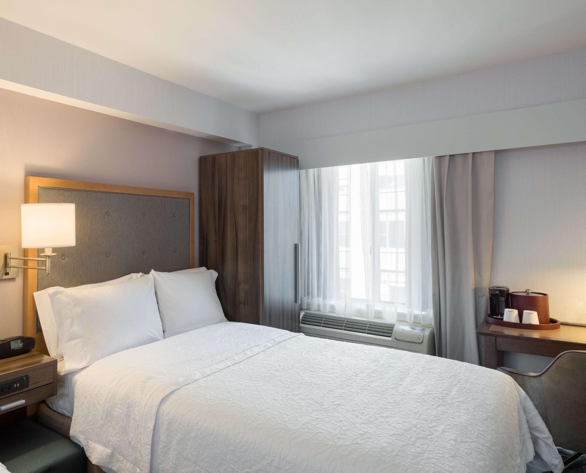 1 Double Bed Nonsmoking