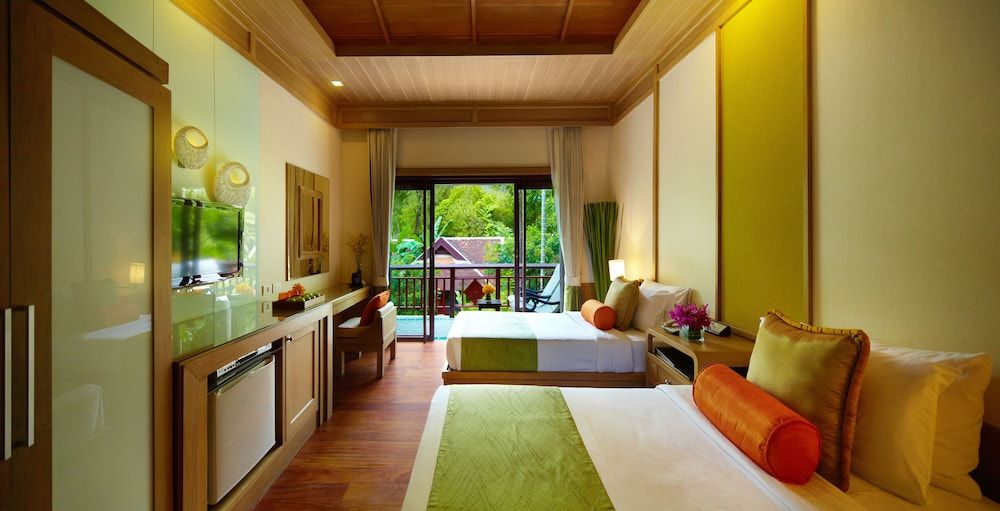 Chaweng Regent Beach Resort Deluxe Room 8