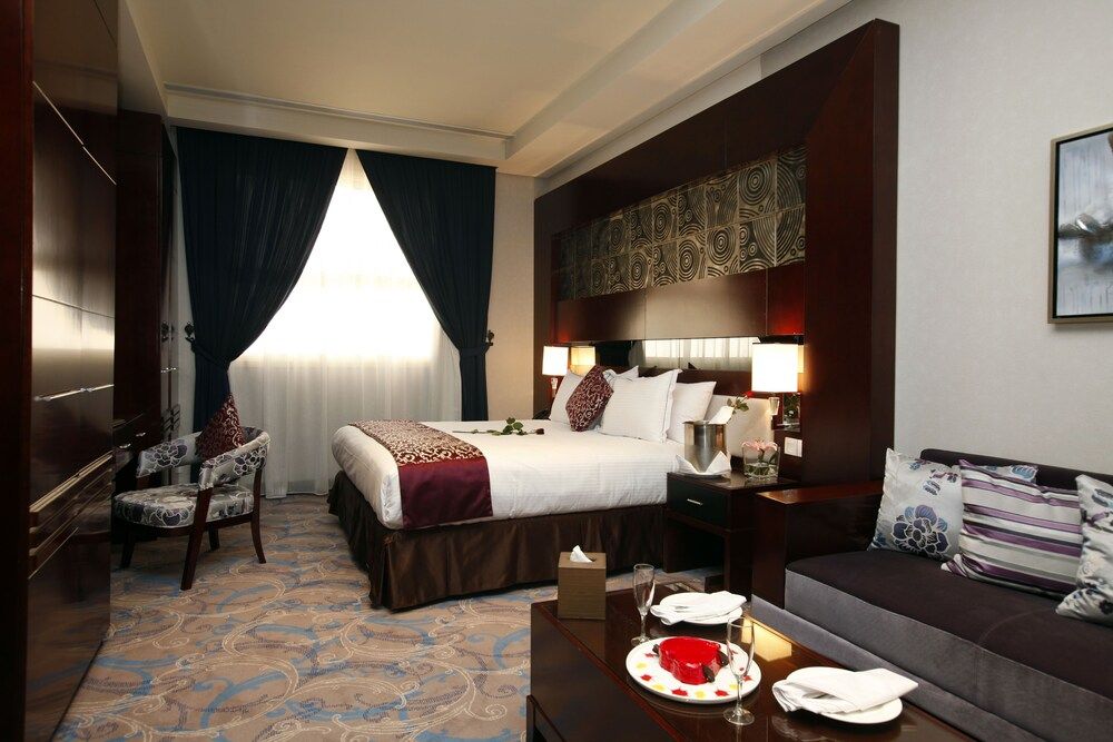 Intour Al Sahafa Hotel Deluxe Twin Room