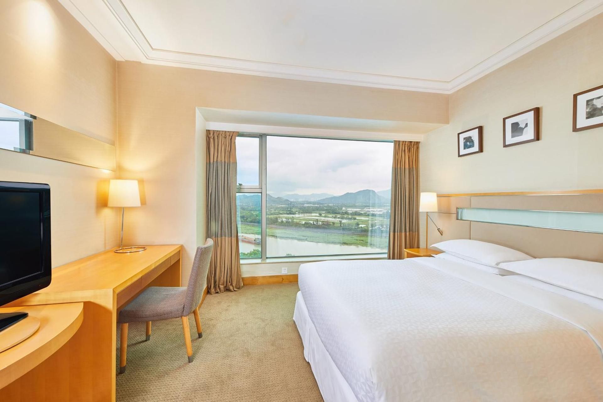 undefined Four Points by Sheraton Shenzhen 10