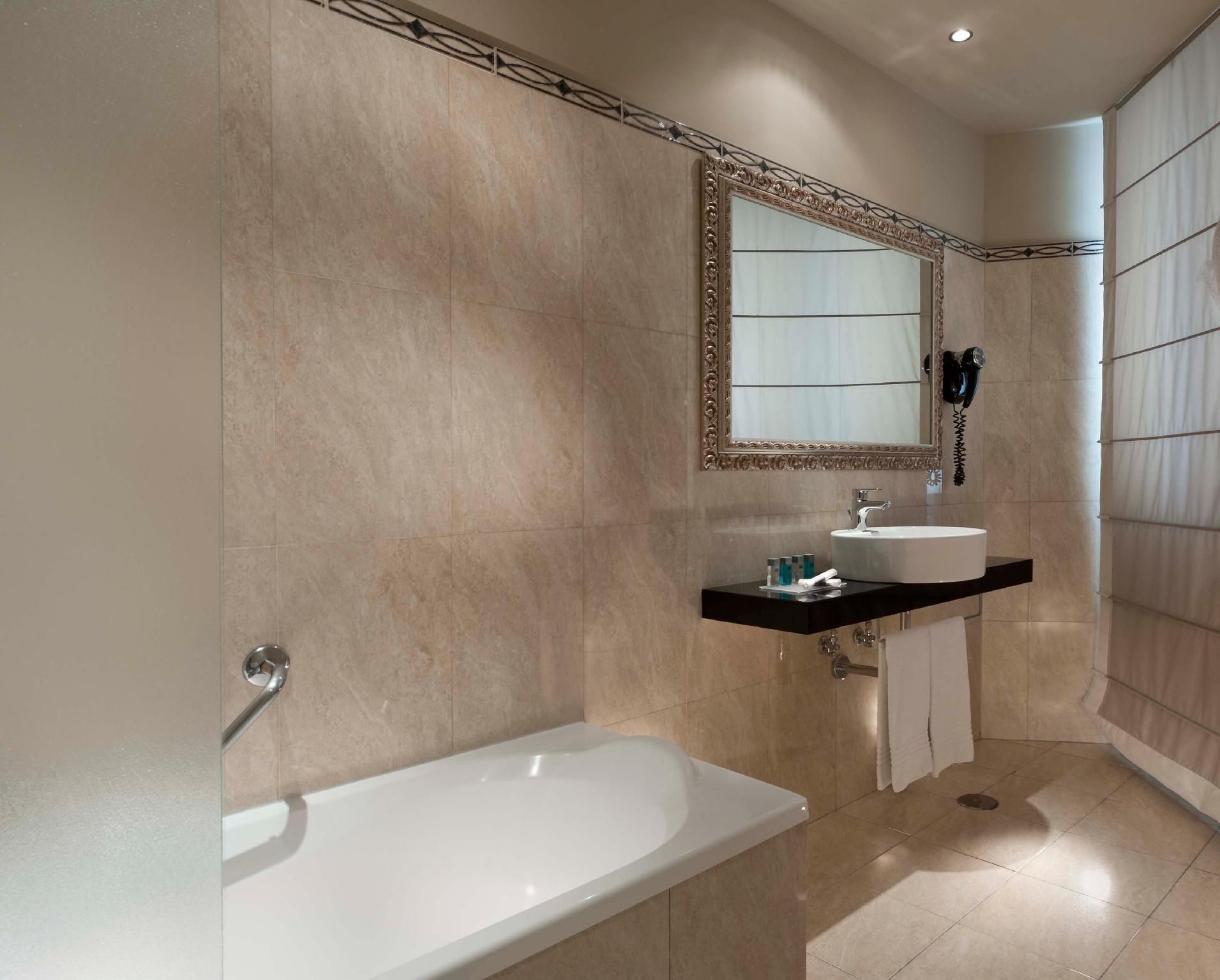 undefined c-hotels Diplomat 5