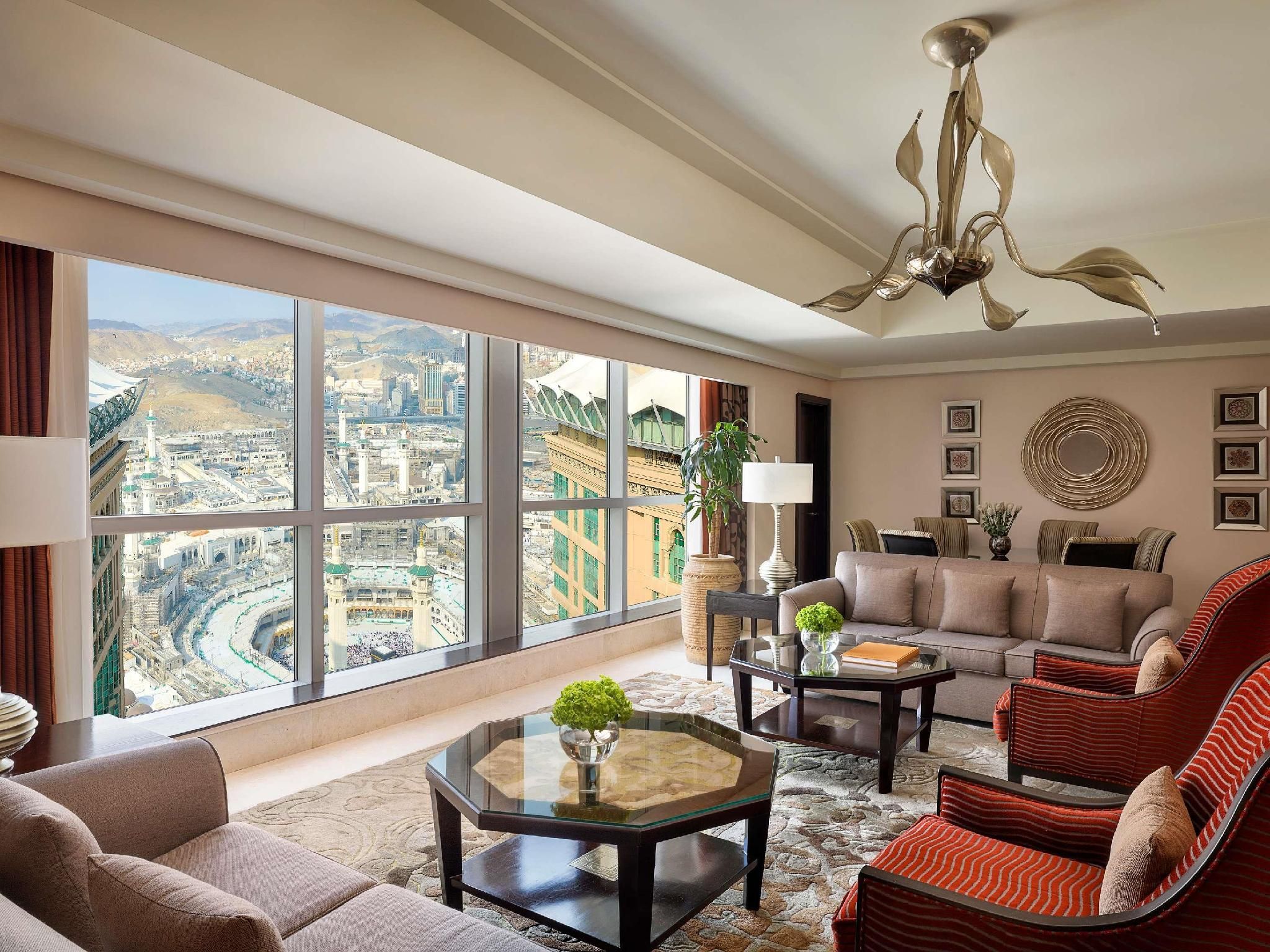 Fairmont Gold Junior Suite Kaaba