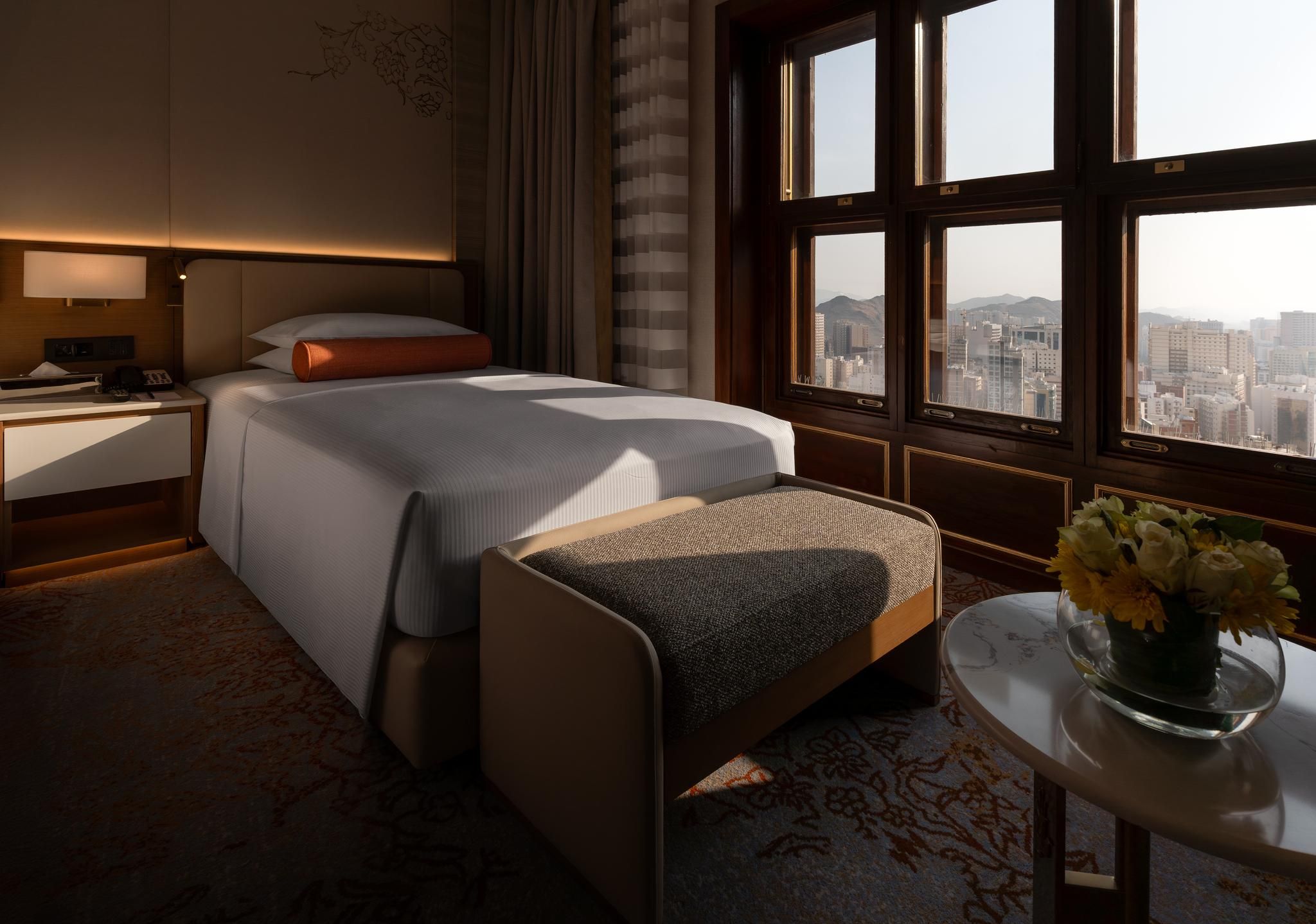 Superior Triple City View Room