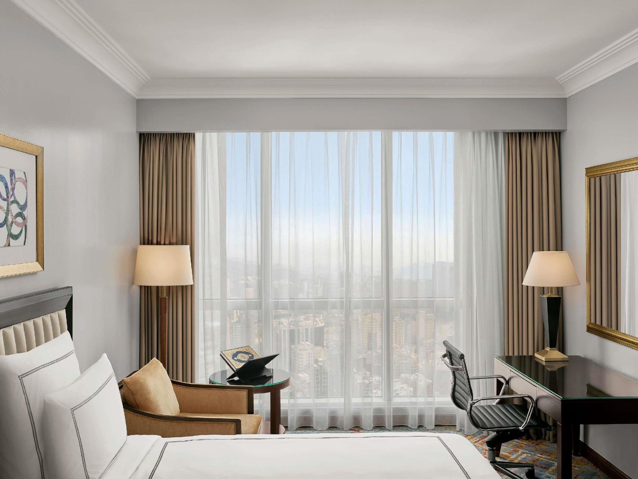 Classic Room Twin Bed Haram View
