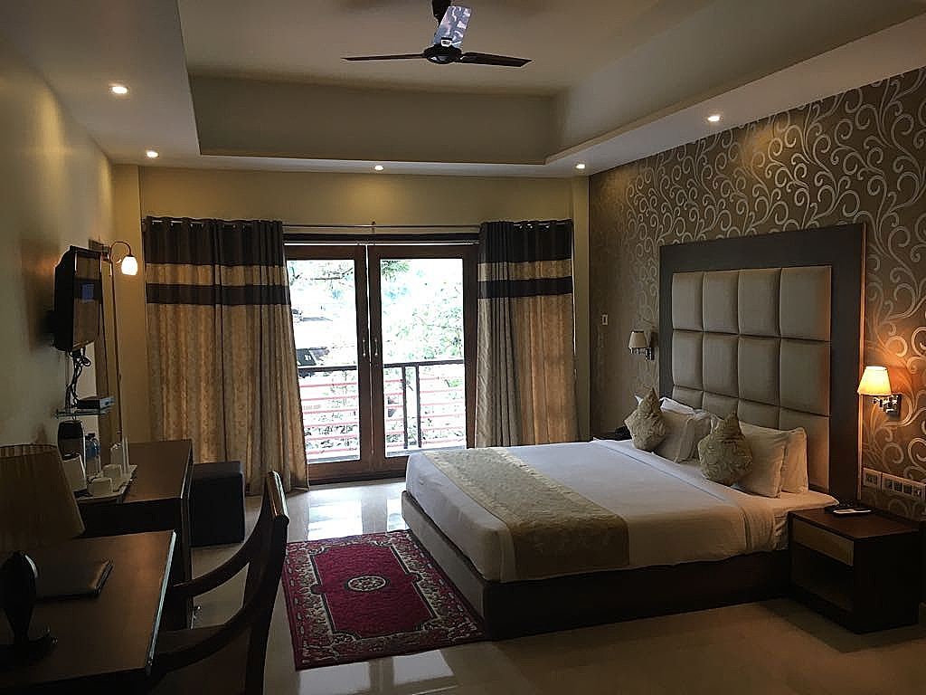 Pride Terrace Valley - A Luxury Resort in Gangtok Deluxe Valley View 2