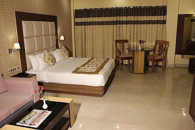 Pride Terrace Valley - A Luxury Resort in Gangtok Suite 3