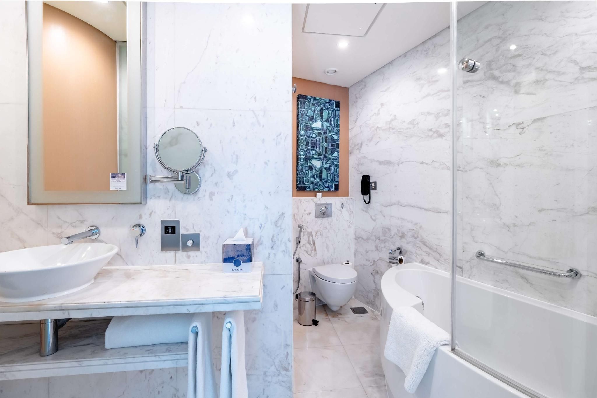 undefined Media One Hotel Dubai 8
