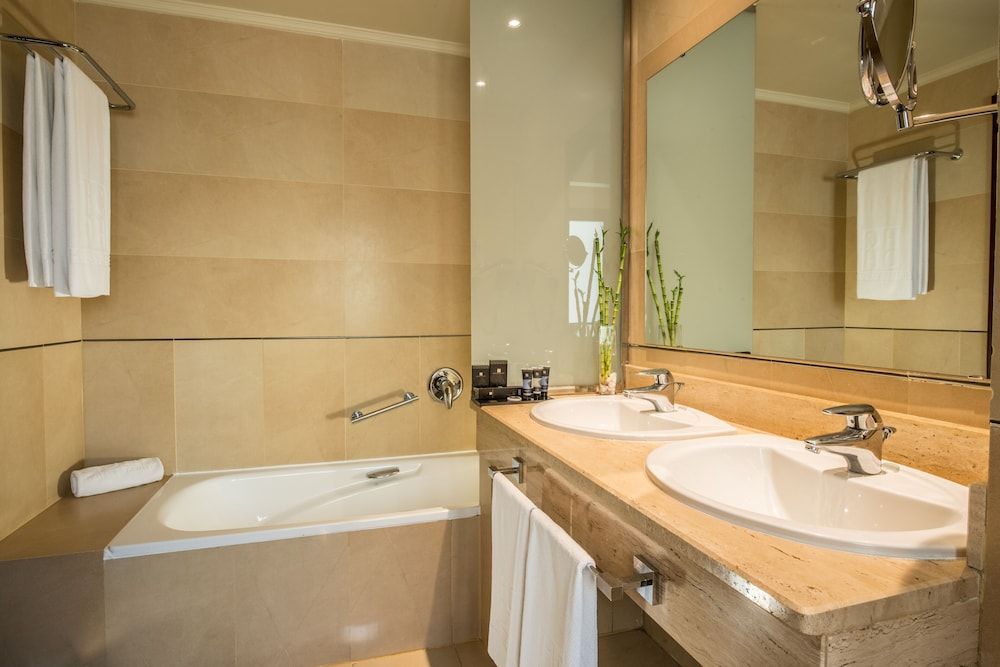 Hotel Badajoz Center Superior Double Room Single Use 3