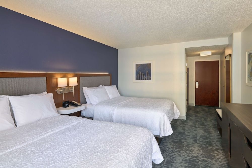 Room, 2 Queen Beds, Non Smoking