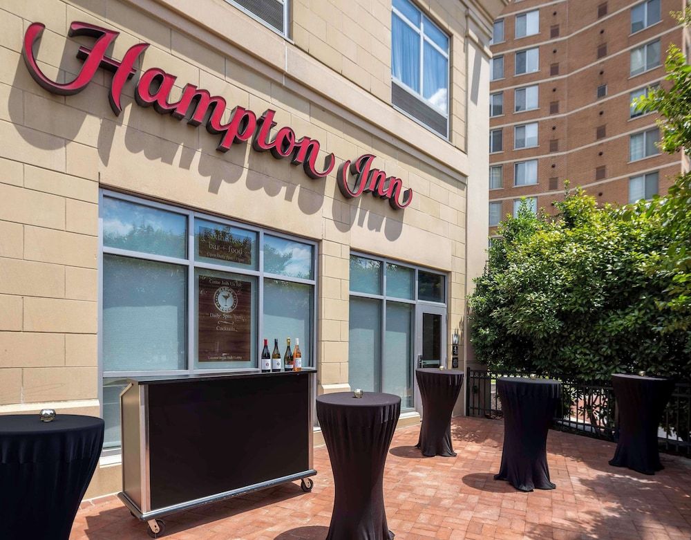 undefined Hampton Inn Washington-Downtown-Convention Center 8