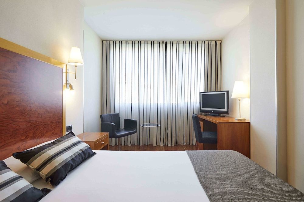 Exe Plaza Delicias Double Room, Balcony 4