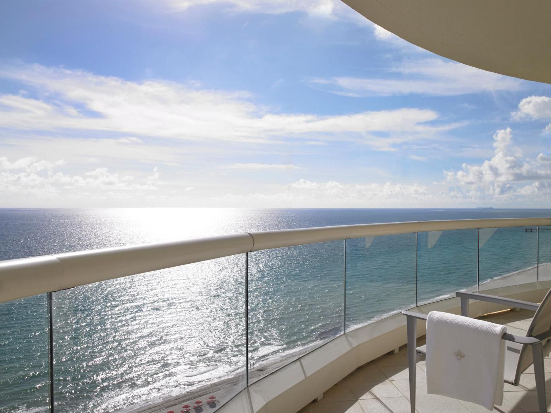 King Room - Ocean Front 