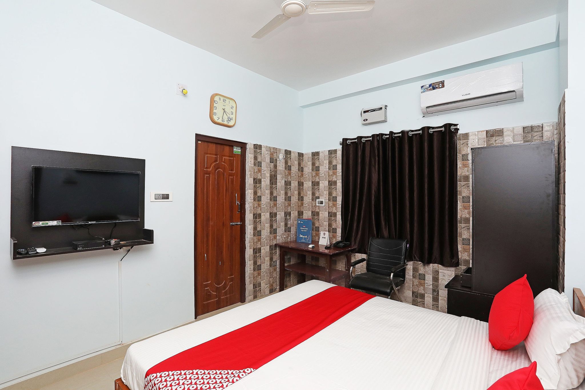 Hotel O MS Plaza Classic Room 3