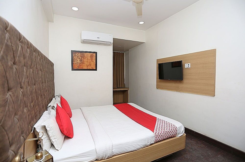 undefined OYO 22315 Hotel Rajdoot Gaurav 10