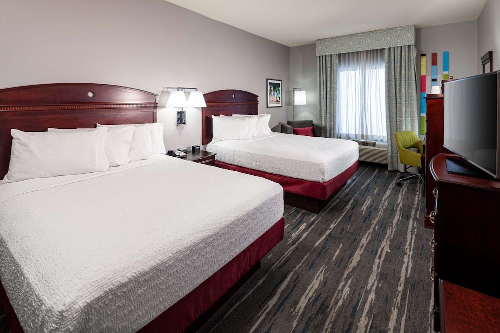 Room, 2 Queen Beds, Accessible, Non Smoking