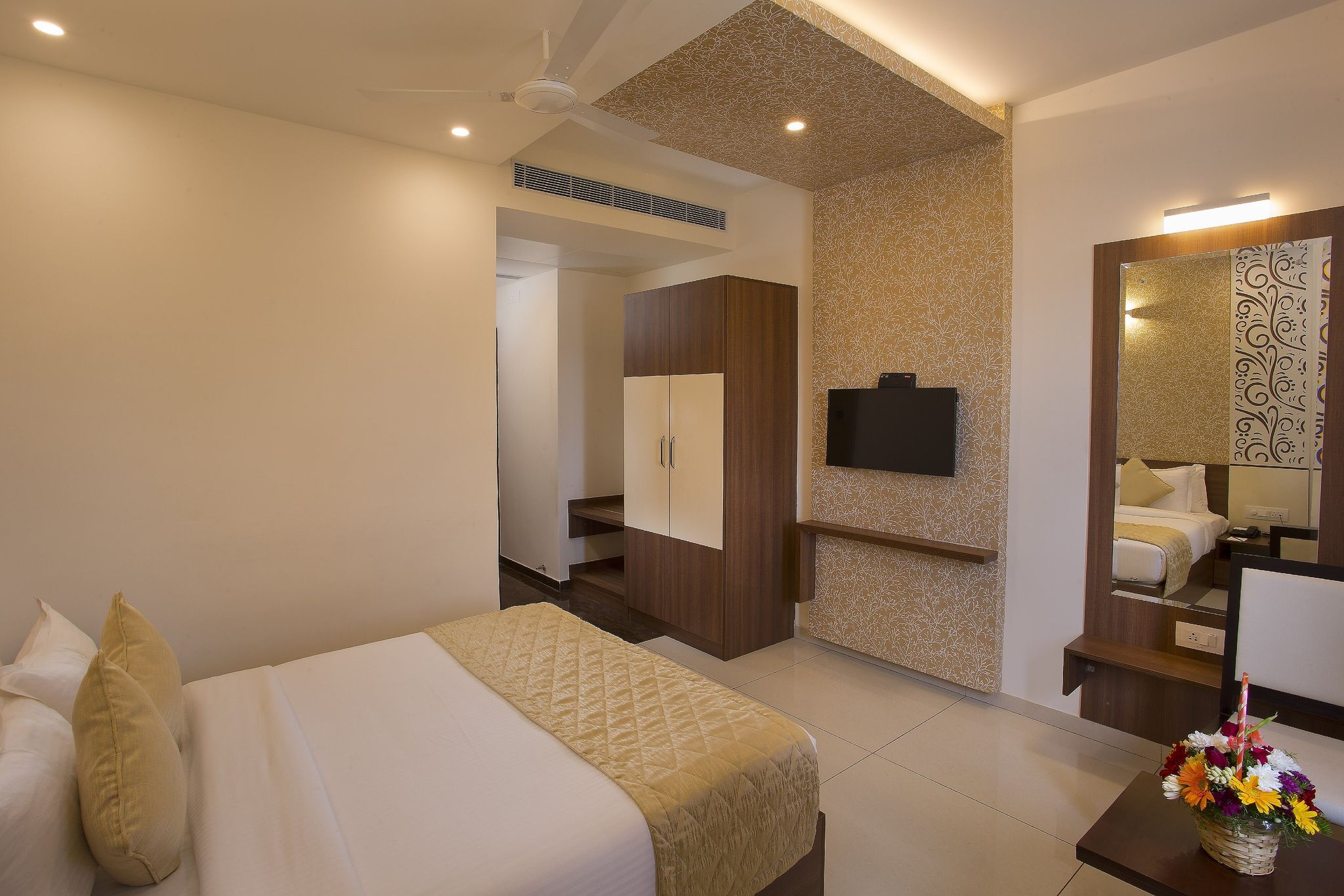 De Venetian by TGI Executive Room