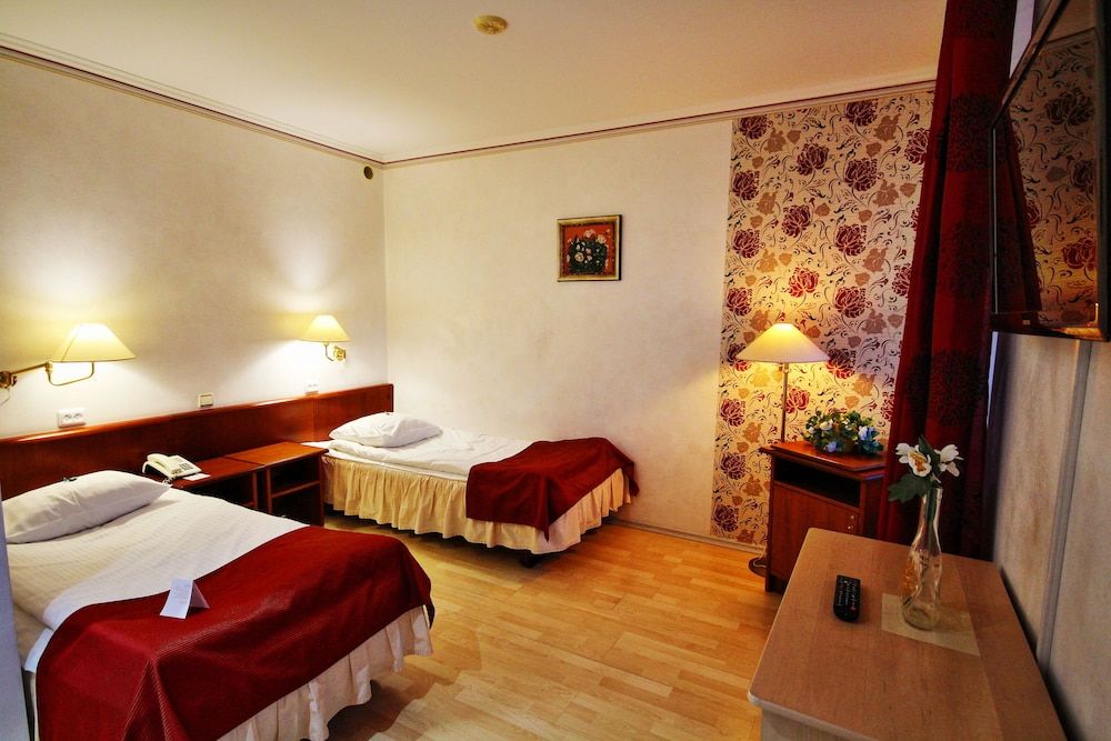 NB Hotel Double or Twin Room 2