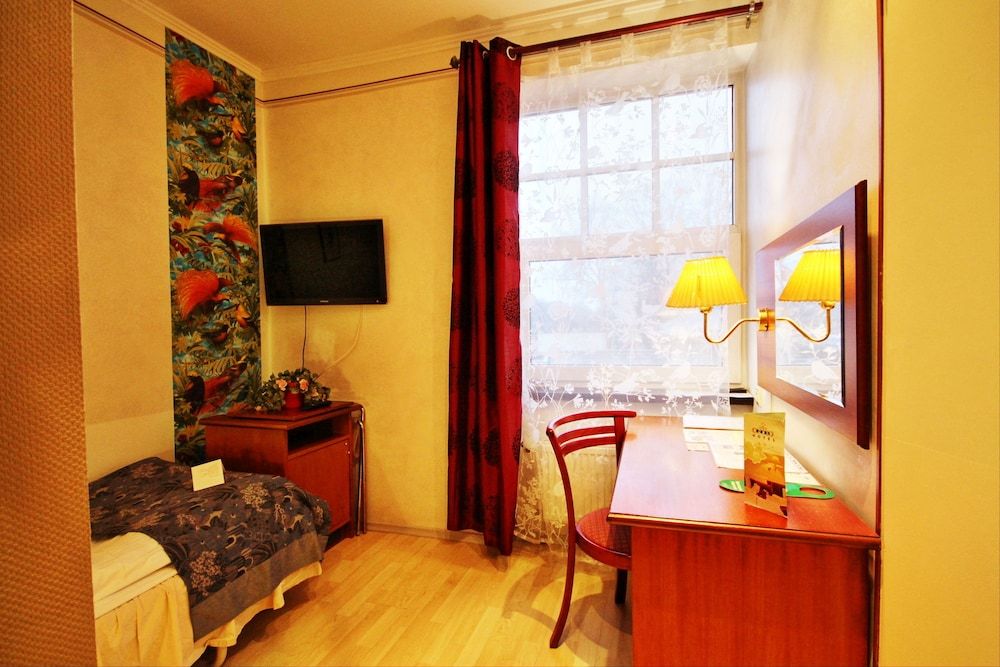 undefined NB Hotel 4