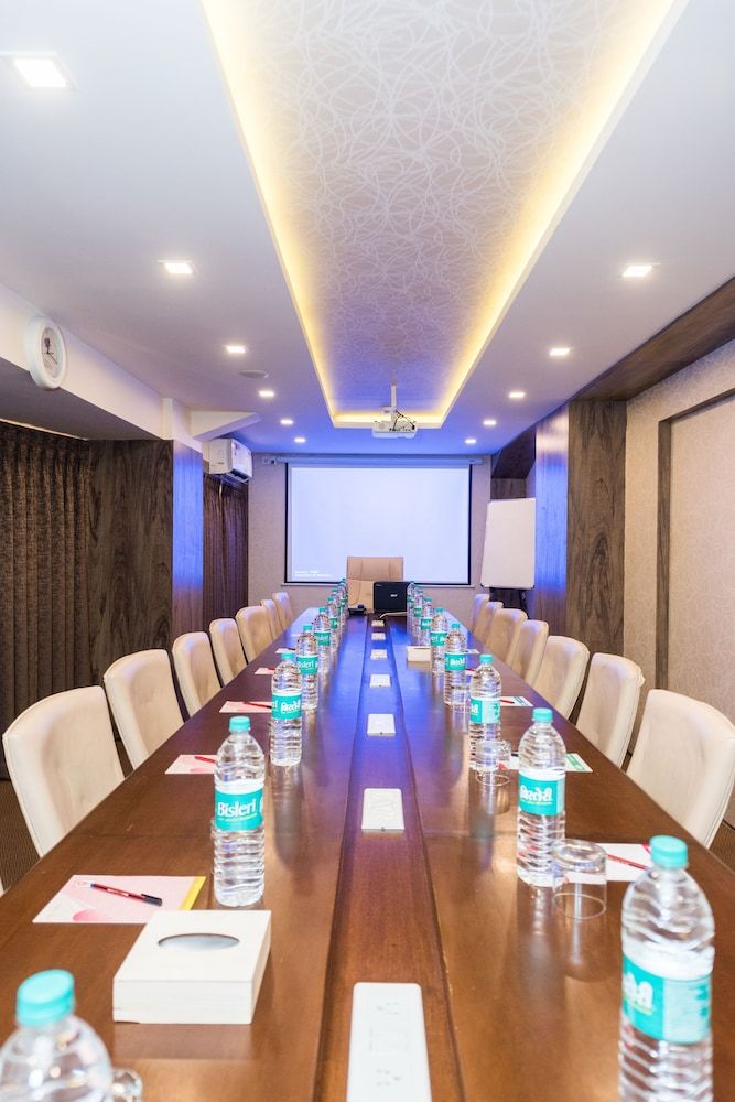 undefined Hotel Anthurium Circle 5