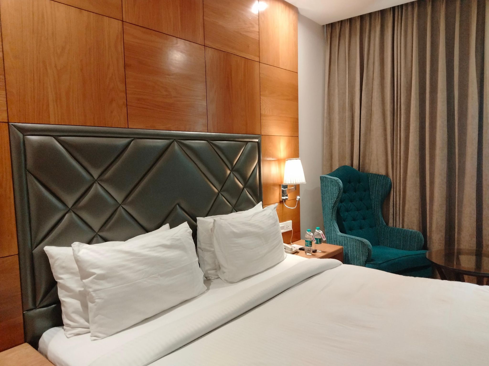 Club Double Room - Trent - YCHS