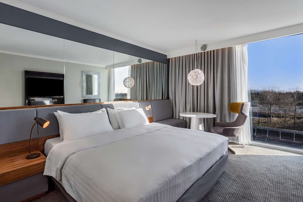 undefined Radisson Blu Hotel London Stansted Airport 2