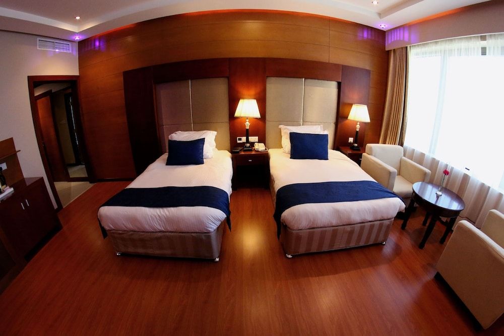 undefined Diva Hotel 4
