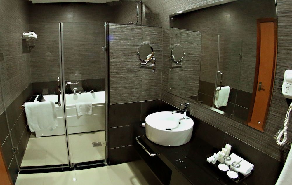 Diva Hotel Superior Twin Room 4