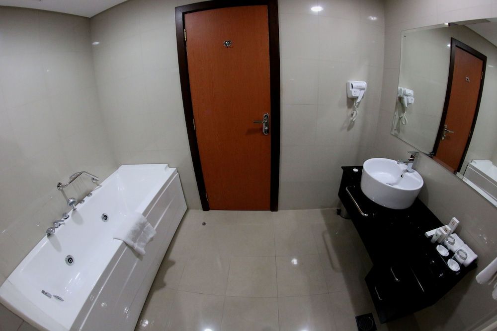 Diva Hotel Superior Room 10