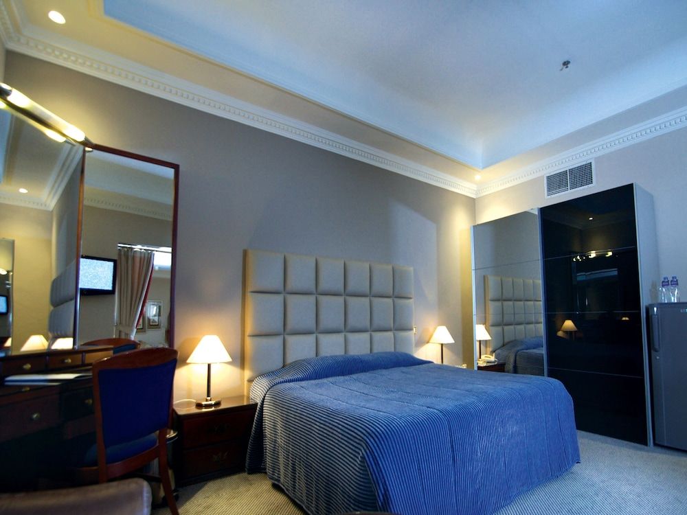 Hotel Panorama Junior Suite, 1 Bedroom, Refrigerator, City View 3